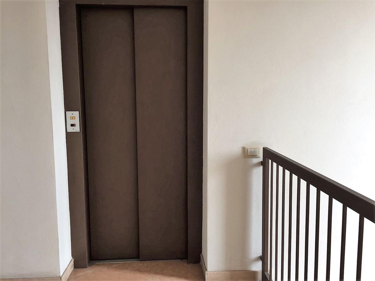 Desenzanoloft Le Chateau De Margot Дезенцано-дель-Гарда Экстерьер фото